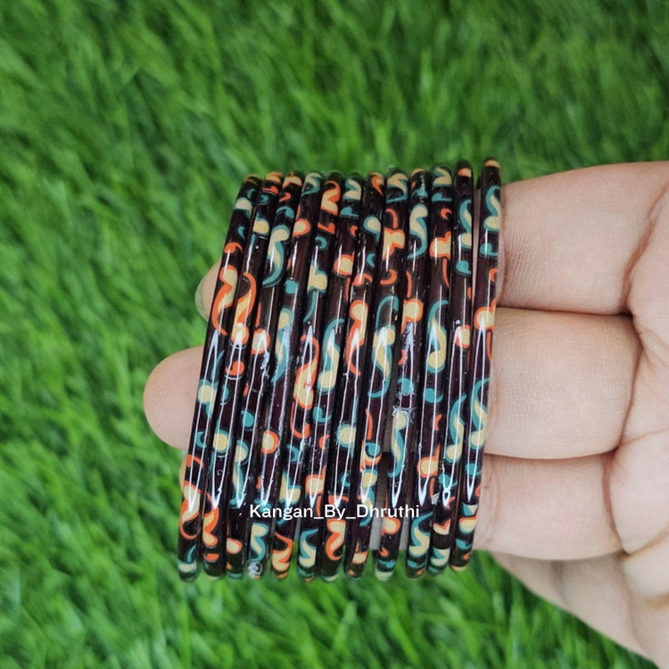 Brown Raaga Printed Glass Bangles1