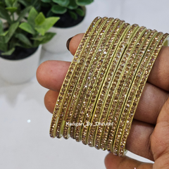 Cream Colour Amulya Stone Glass Bangles1