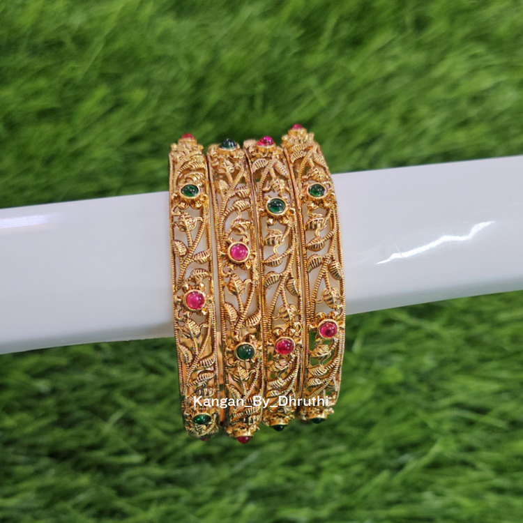 ImitationLeafygoldplatedmetalbangles