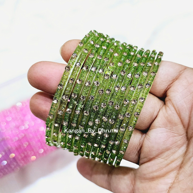 Light Green Colour Aarna Glass Bangles