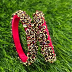 Red Rose Border Bangles