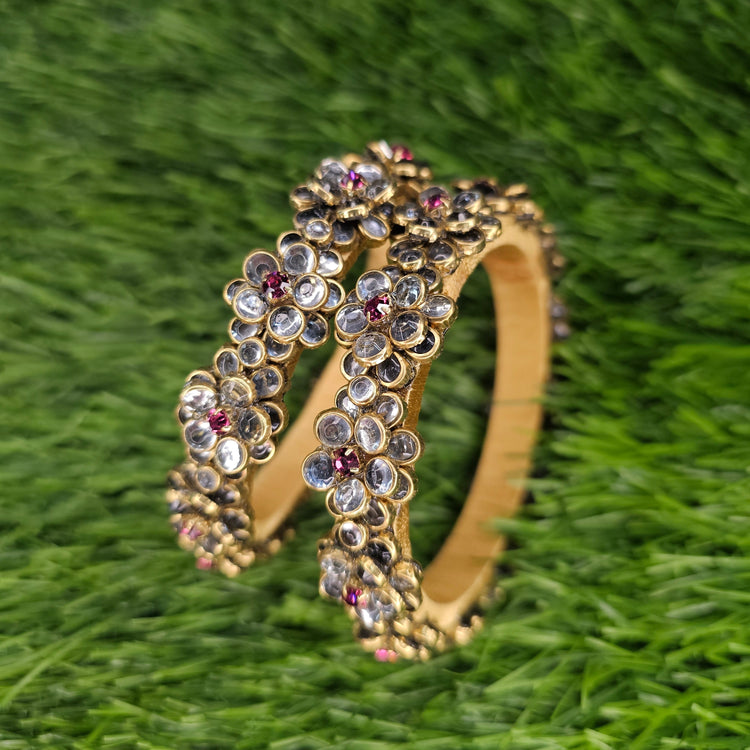 White Jasmine Border Bangle