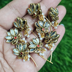 White Lotus Bridal Hair Pins1
