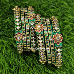 darkgreen&redMalavika1